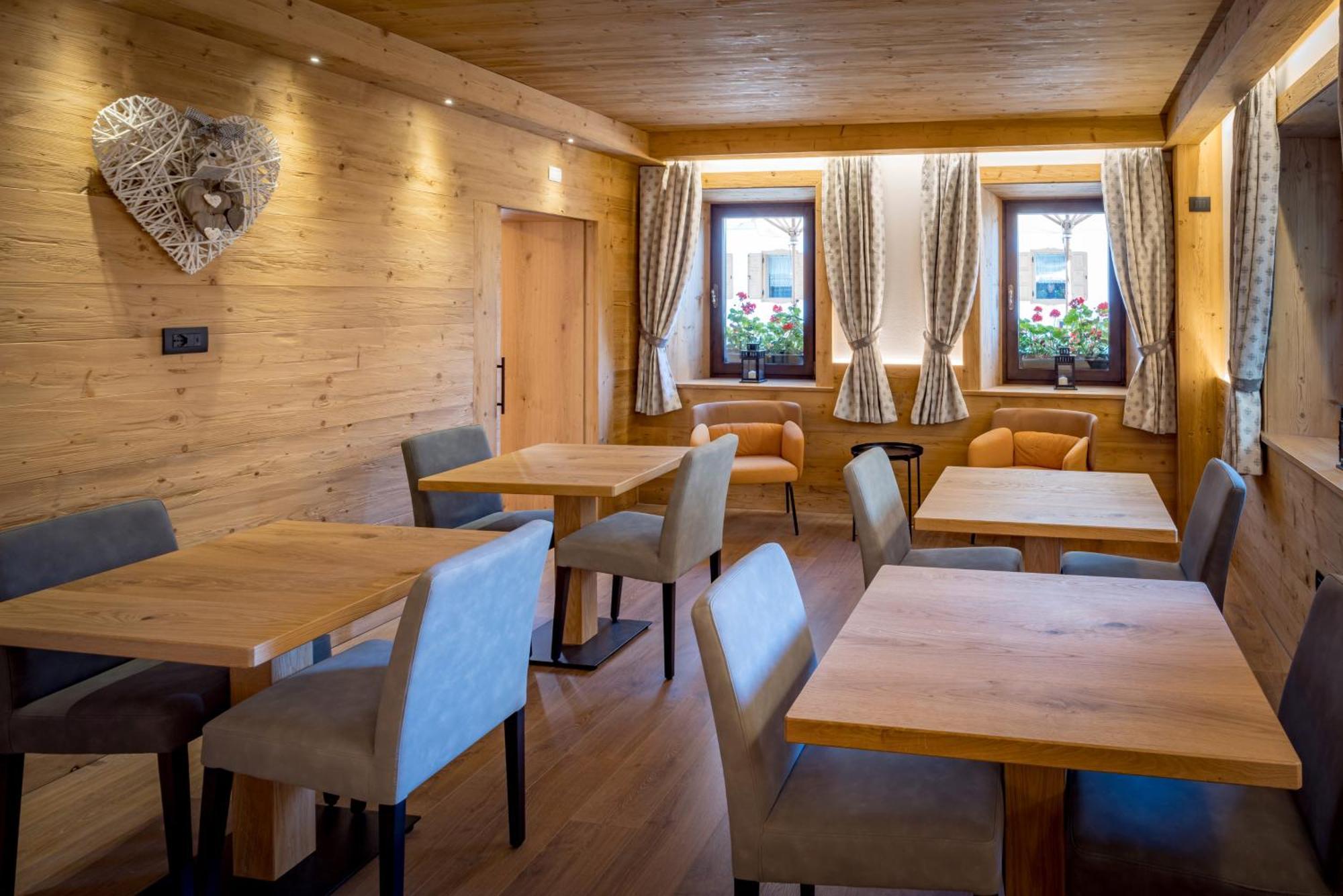 Il Cavallino - Albergo & Appartamenti Саппада Экстерьер фото